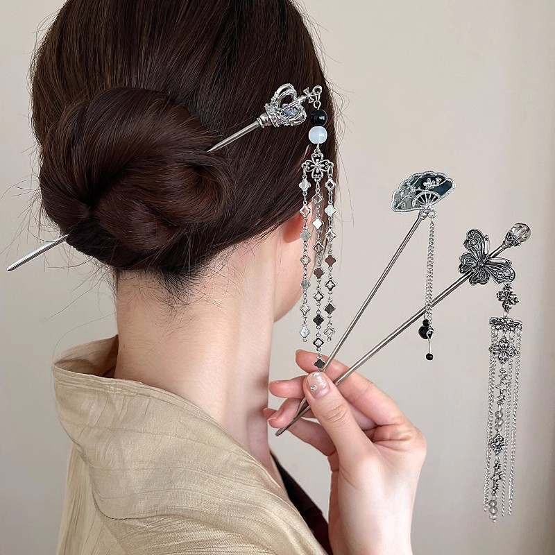 エレガントな女性のヘアピンアンティークシルバー蝶タッセルヘア - Vintage Item のレビューと価格